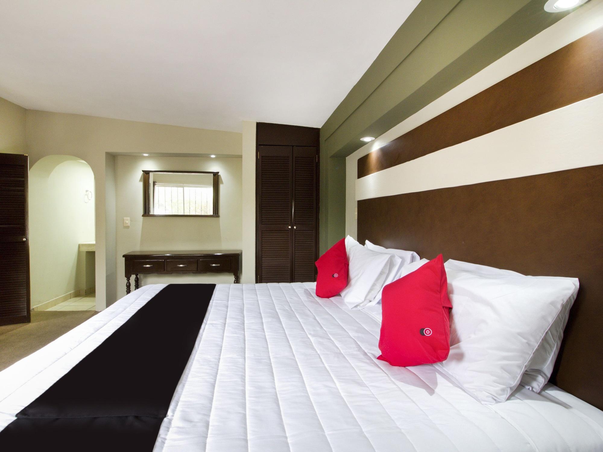 Hotel La Fuente, Saltillo Zewnętrze zdjęcie