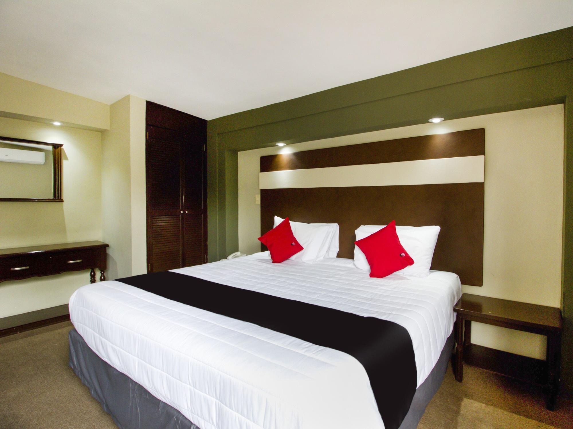 Hotel La Fuente, Saltillo Zewnętrze zdjęcie