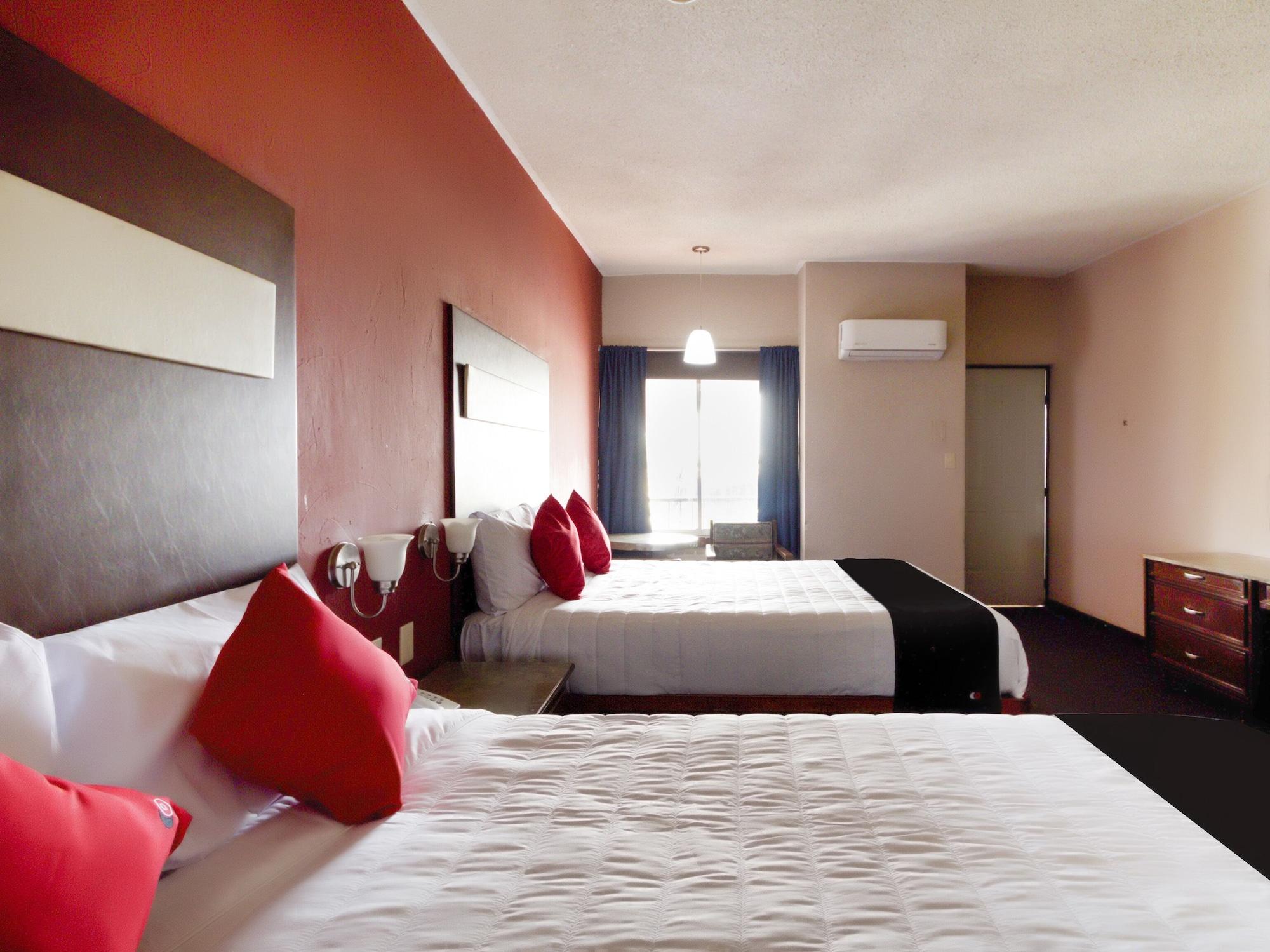 Hotel La Fuente, Saltillo Zewnętrze zdjęcie